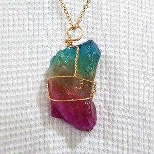 Raw Crystal Wire Wrapped Rainbow Colored 18" Necklace NWT